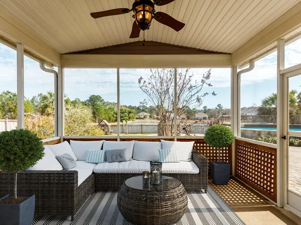 1518 Musgrove St, Johns Island, SC 29455