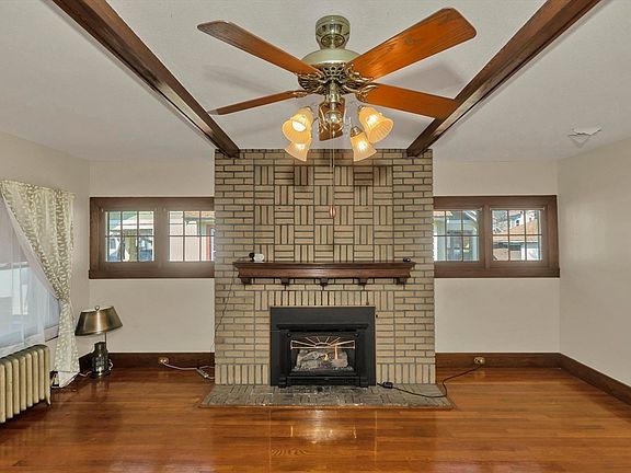 5th image of 57 Lyndale St