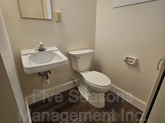 4th image of 393 North St #1
