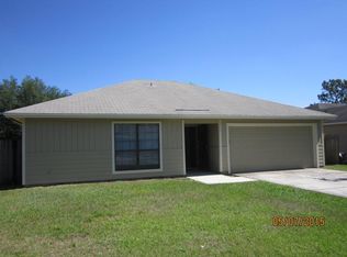 8411 Andes Dr N, Jacksonville, FL 32244