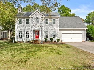 406 Larchmont Rd, Fayetteville, NC 28311