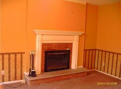 3rd image of 18005 Heatherfield Dr