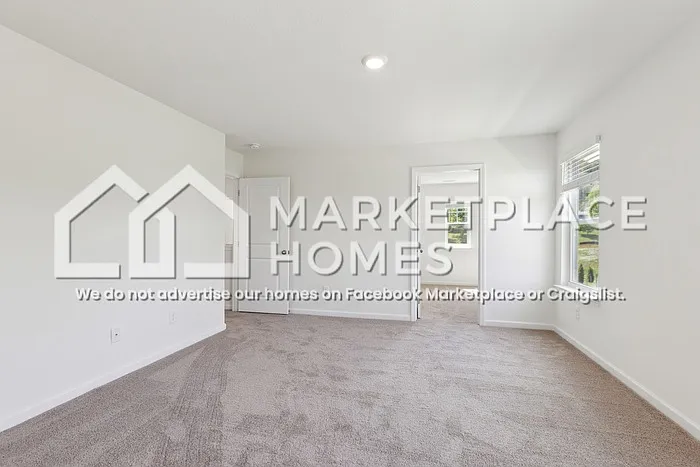 702 Newtons Way — Photo 13