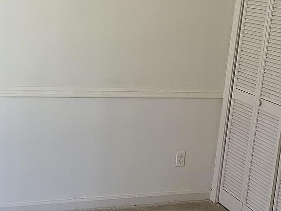 5th image of 5558 Estates Ct
