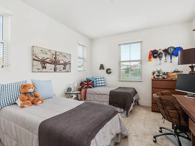 6640 Solterra Vista Pkwy — Photo 18