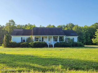 294 Godley Rd, Grimesland, NC 27837