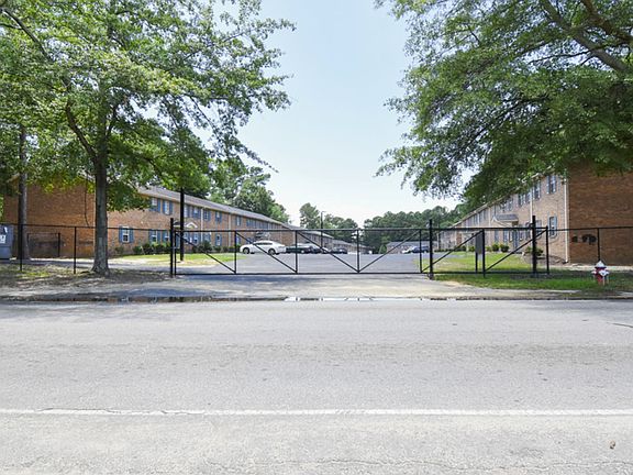 2nd image of 5779 Ames Rd APT 5B