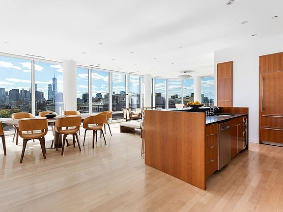 5th image of 445 Lafayette St APT 16B