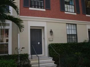690 Fern St, West Palm Beach, FL 33401