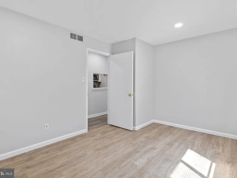 1505 Woodhollow Dr — Photo 10