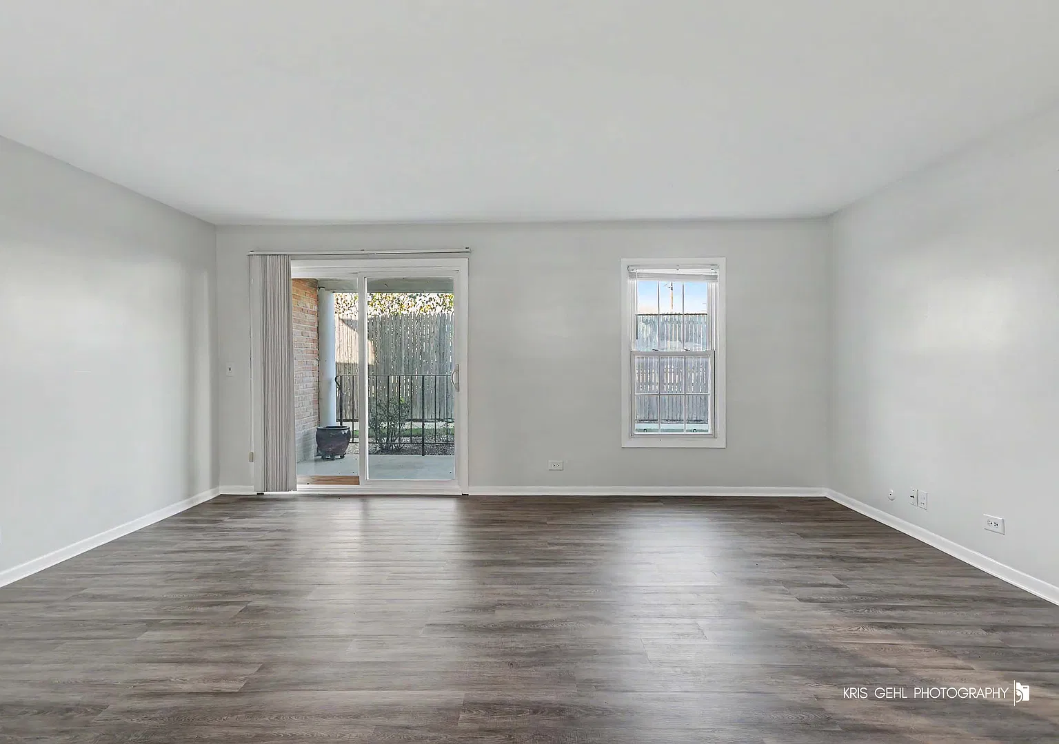 2 bed, 1100 sqft, $2,350 — Photo 2