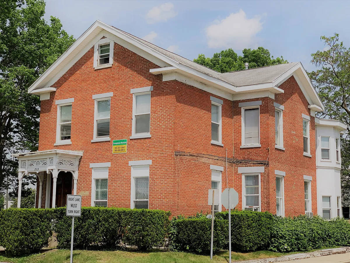 Building Photo - 715 N 4th St #8