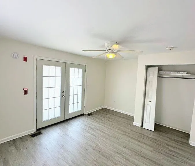456 Delmar St #2 — Photo 4