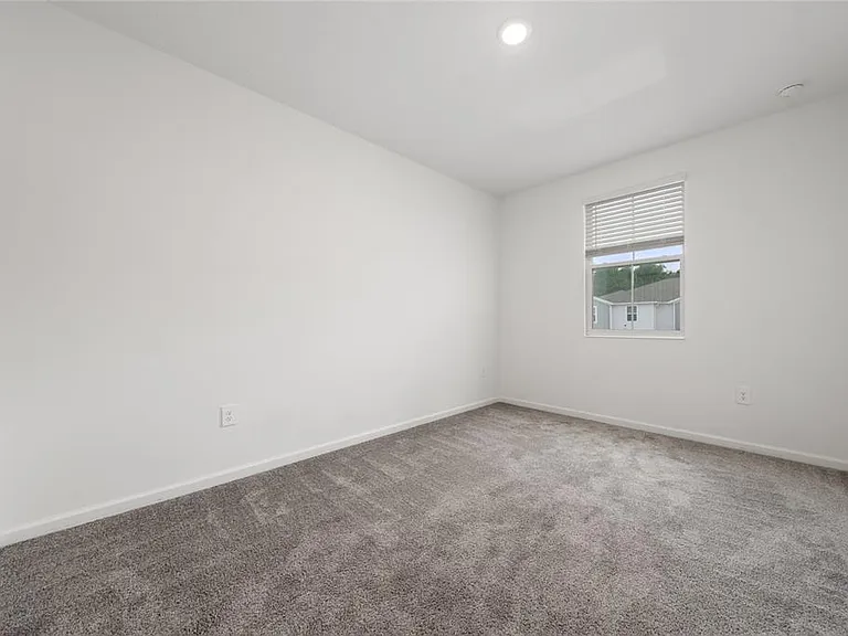 7532 Stone Creek Trl — Photo 17