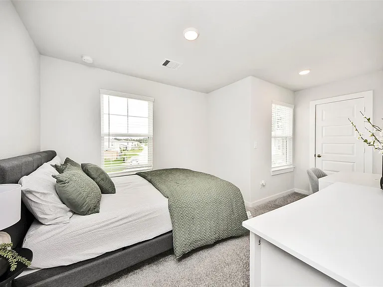 8646 Blueberry Ash St — Photo 31