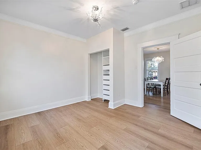 5709 N Suwanee Ave — Photo 15