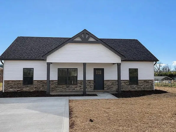 704 Mitchell Dr, Seneca, SC 29678