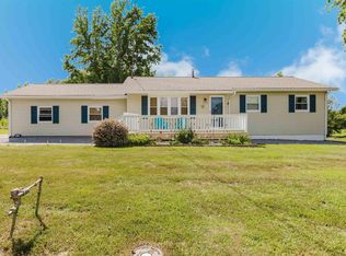 315 Lighthouse Rd, Harrisburg, IL 62946