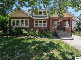 3273 Vinton St, Omaha, NE 68105