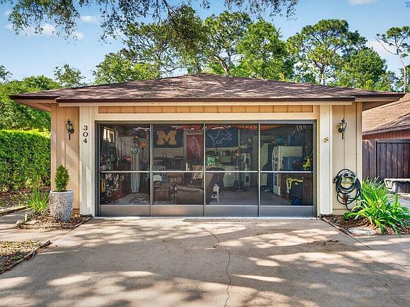 4th image of 304 Gatewood Ct