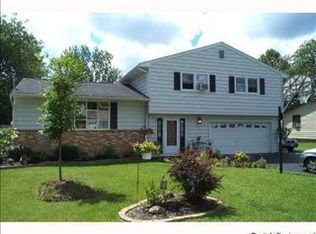 4770 Echo Park Rd, Liverpool, NY 13088