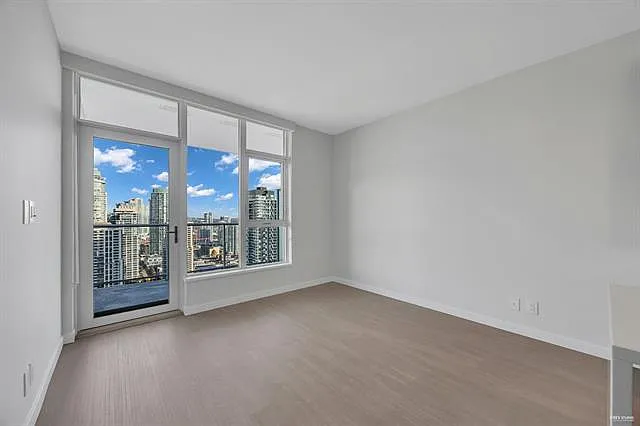 4168 Lougheed Hwy #1208 — Photo 8