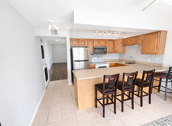 3rd image of 6495 Happy Canyon Rd APT 165