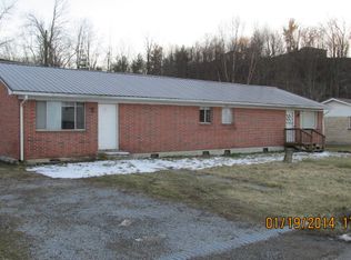 180 Texas St, North Tazewell, VA 24630