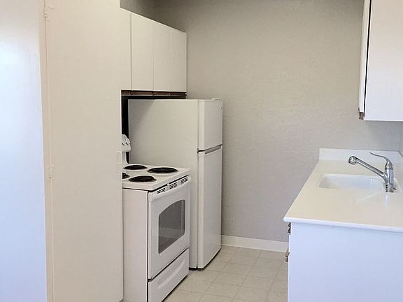 3rd image of 3485 Alameda De Las Pulgas APT 12