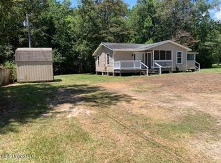 16061 Three Rivers Rd, Biloxi, MS 39532