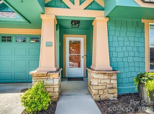 51 Barn Owl Way, Hendersonville, NC 28792