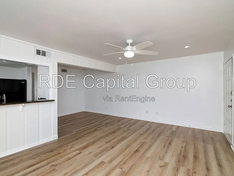 2808 Throckmorton St #201 — Photo 8