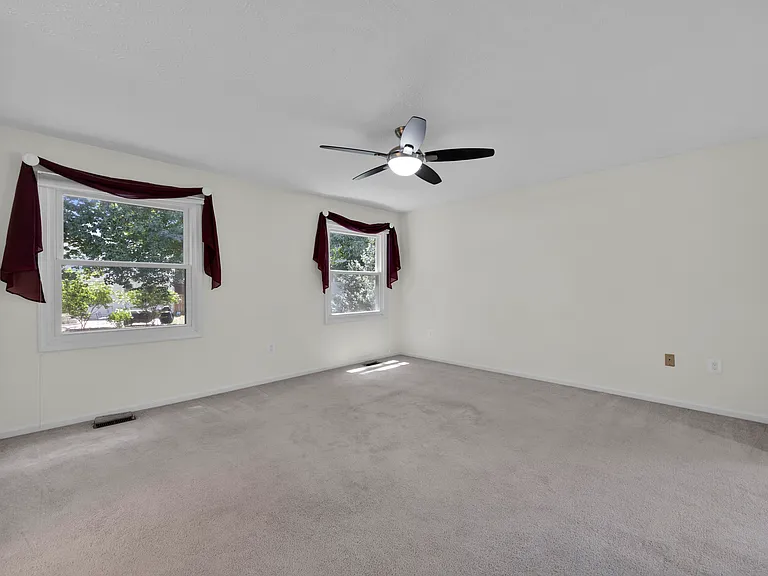 203 Markwood Dr — Photo 31