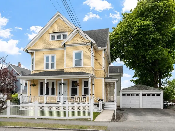 26-26-26A Richardson Ave, Wakefield, MA 01880
