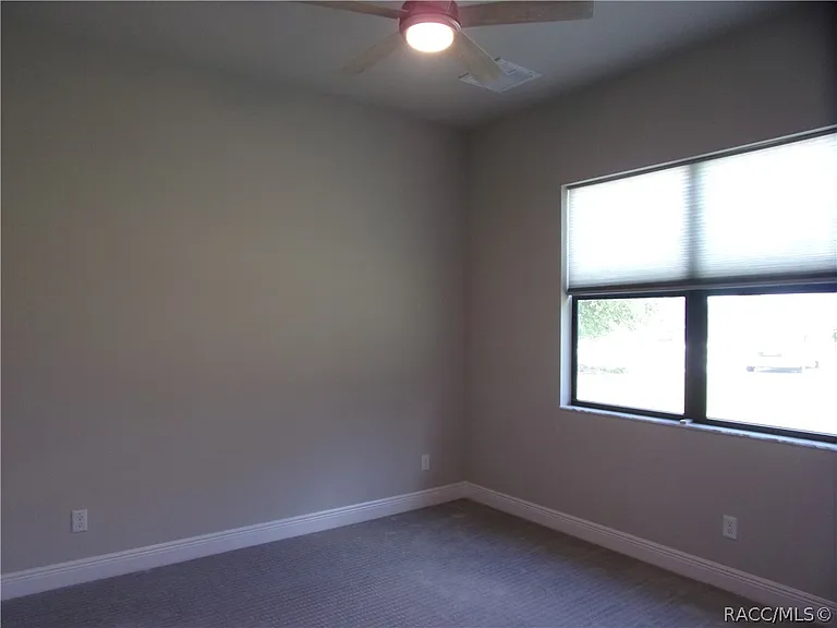 248 E Cumberland Ct — Photo 25