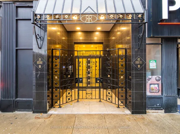 409 Bloor St E #Penthouse 3, Toronto, ON M4W 3T2