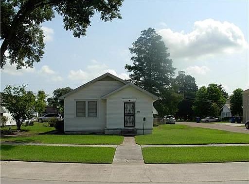 1st image of 639 Evergreen Dr