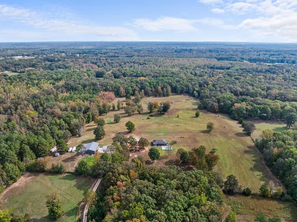 3242 County Road 11, Florence, AL 35633