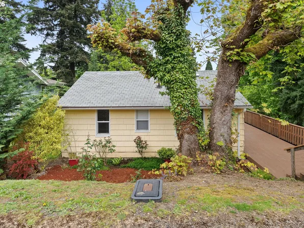 4008 E 14th St, Vancouver, WA 98661