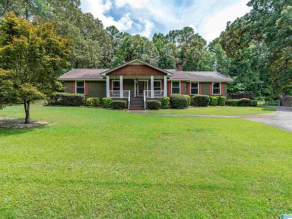 2nd image of 21197 Brenda Dr