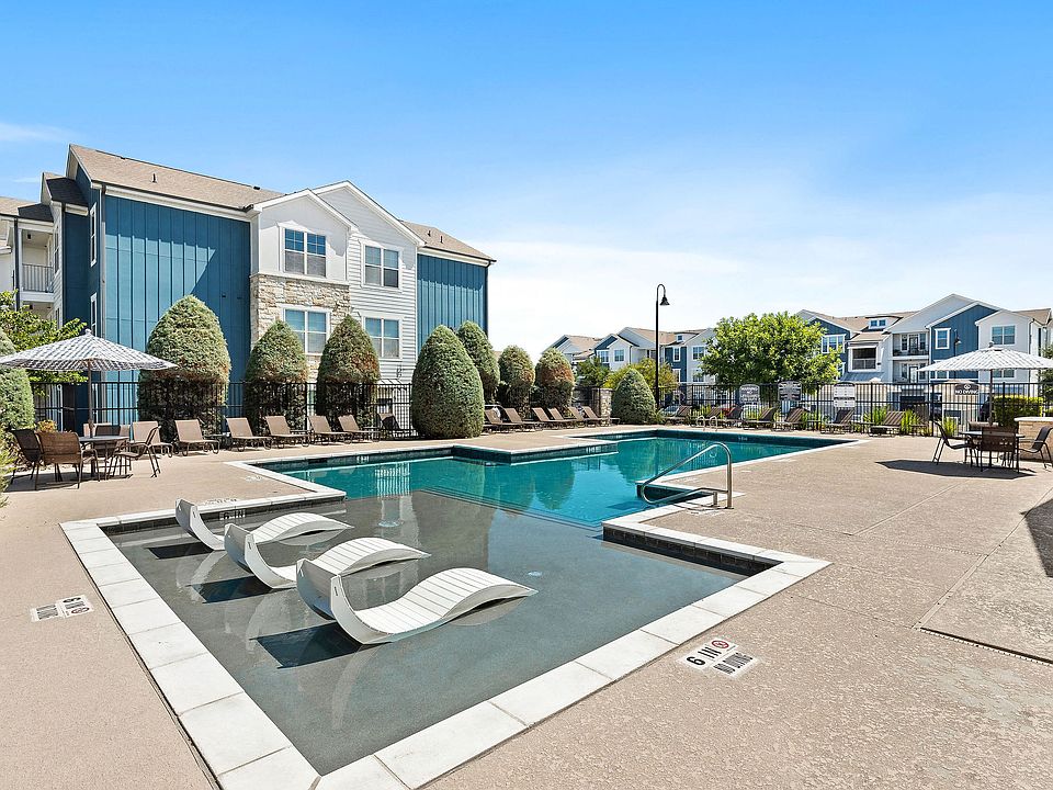 Resort-style Pool with Sundeck