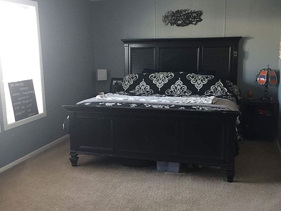 2nd image of 1410 Autumn Dr