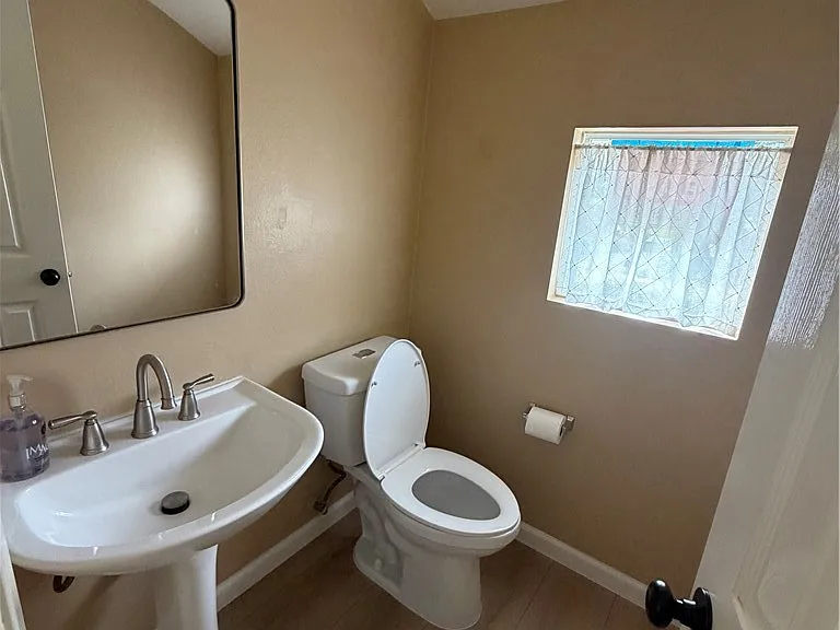 223 Valley View Ter — Photo 10