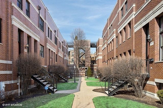 1st image of 2040 W Le Moyne St APT E