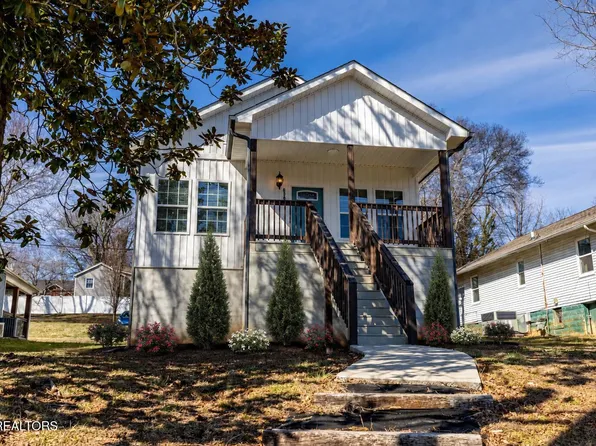 619 Midlake Dr, Knoxville, TN 37918
