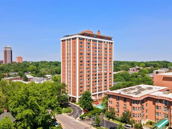 710 S Hanley Rd APT 18C, Saint Louis, MO 63105