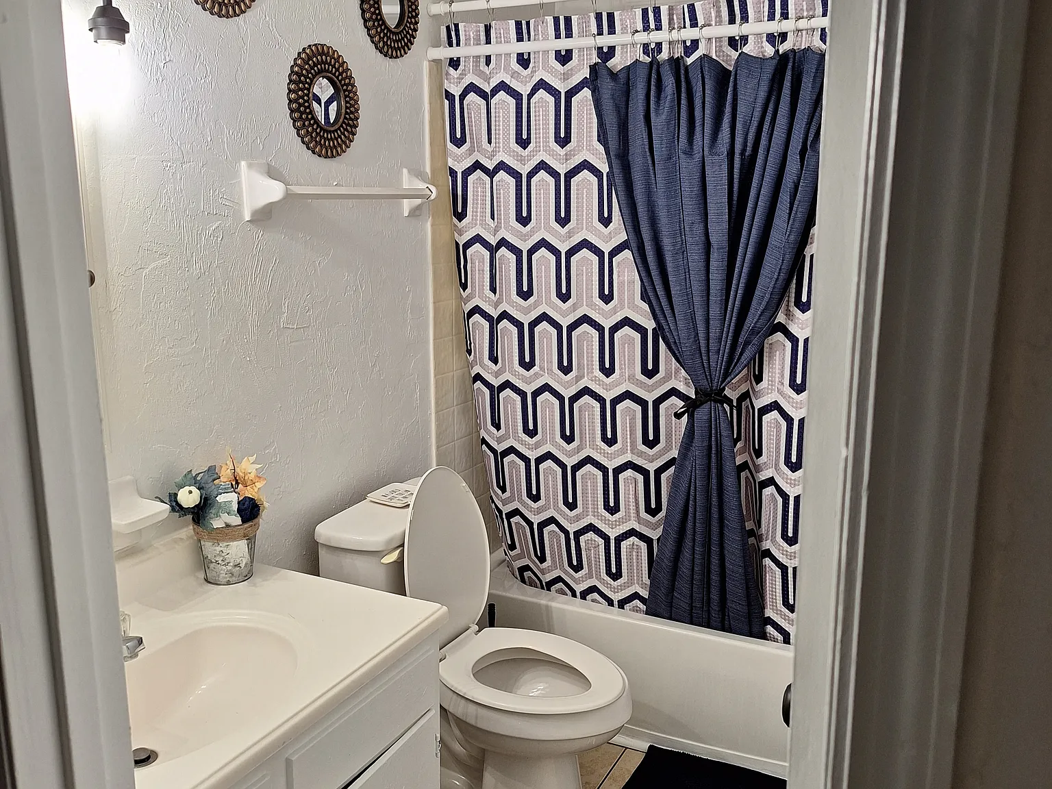 Sweet Little Spot Near Tsc/Fsu: Room For Rent — Photo 4