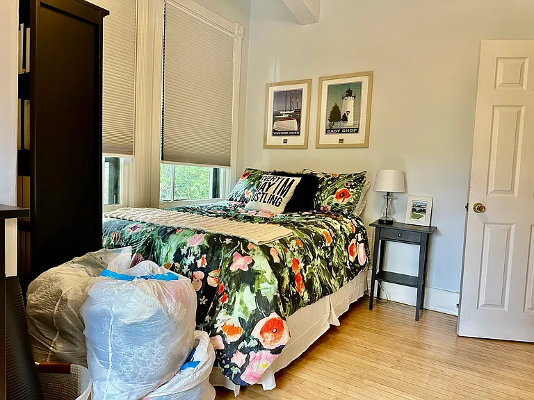 49 Grove St #4 — Photo 8