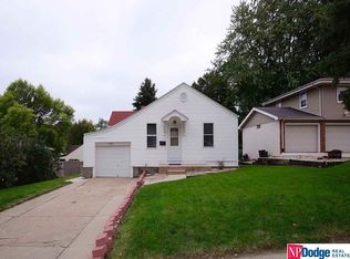 2722 S 45th St, Omaha, NE 68106