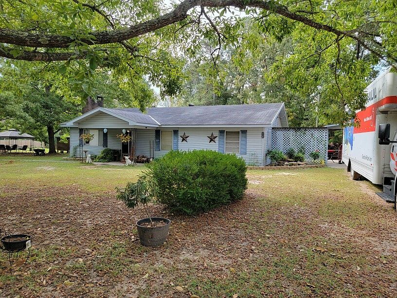 1st image of 3725 E Columbia Road 14